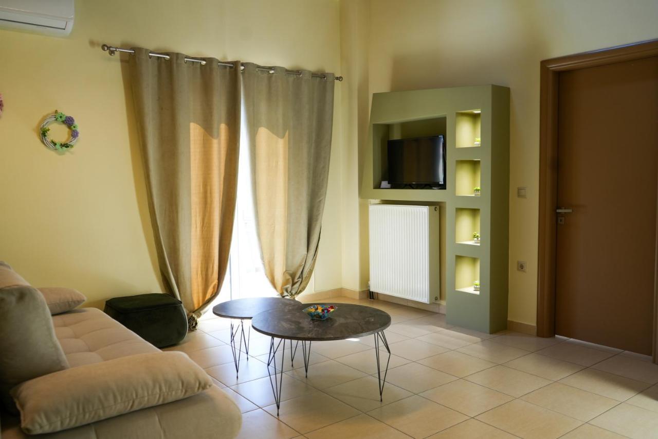 Aggeliki'S Guest House ナフプリオ エクステリア 写真